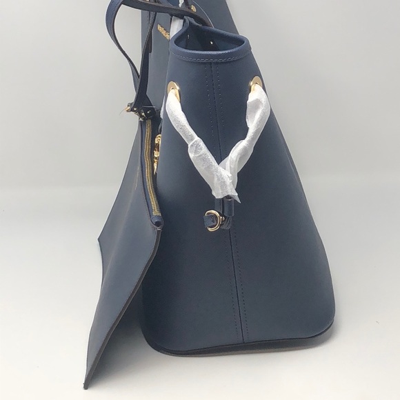 Nwt Michael Kors Jet Set travel Lg drawstring tote - Picture 6 of 8